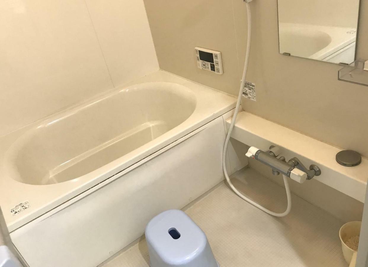 Hotel ファミリー向け民泊 かつら 二条城近くの和風座敷 Kyōto Esterno foto